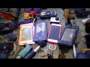 Amazing…Scuba Diving For River Treasures [Video]