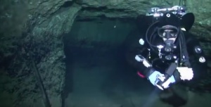Mine Cave Diving In The Most Unlikely Place [Video]